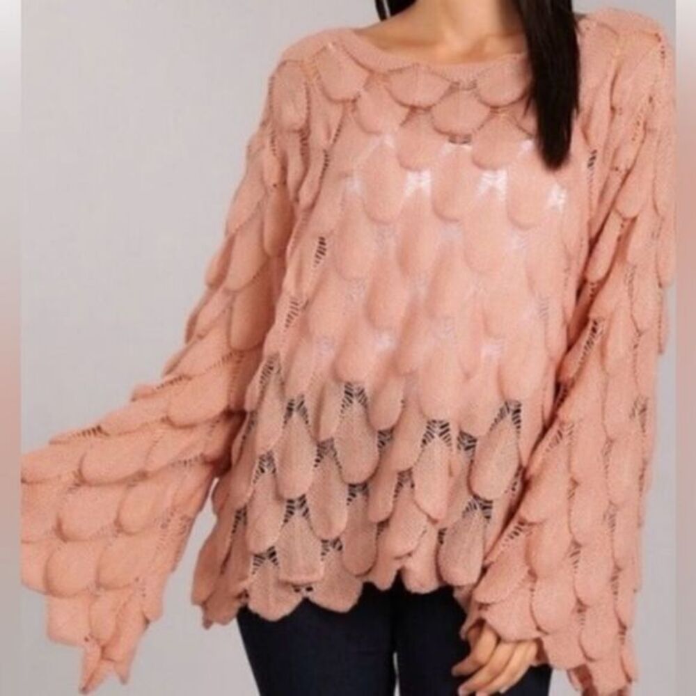 Lightweight Fish Scale Sweater‎ - Picture 2 of 15